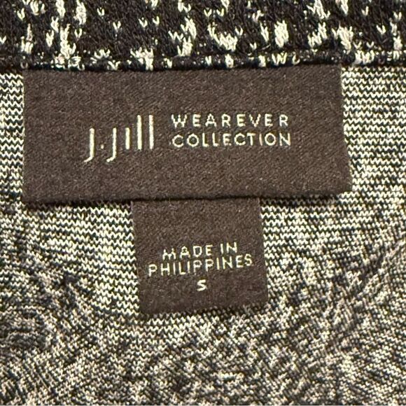 J Jill Wearever Collection Sleeveless Career Tank Blouse Black White Knit Small - Picture 5 of 7